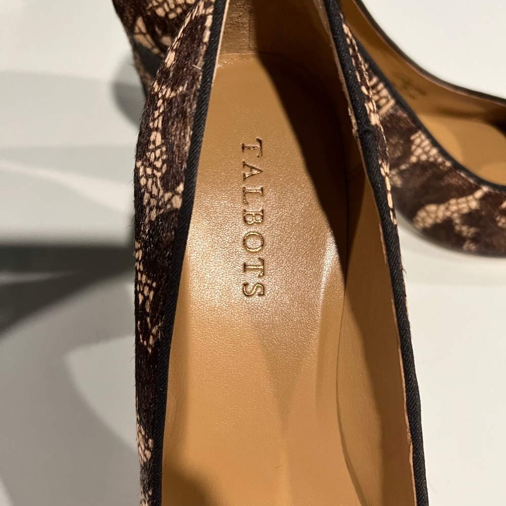 Talbots Heel - Picture 2 of 4
